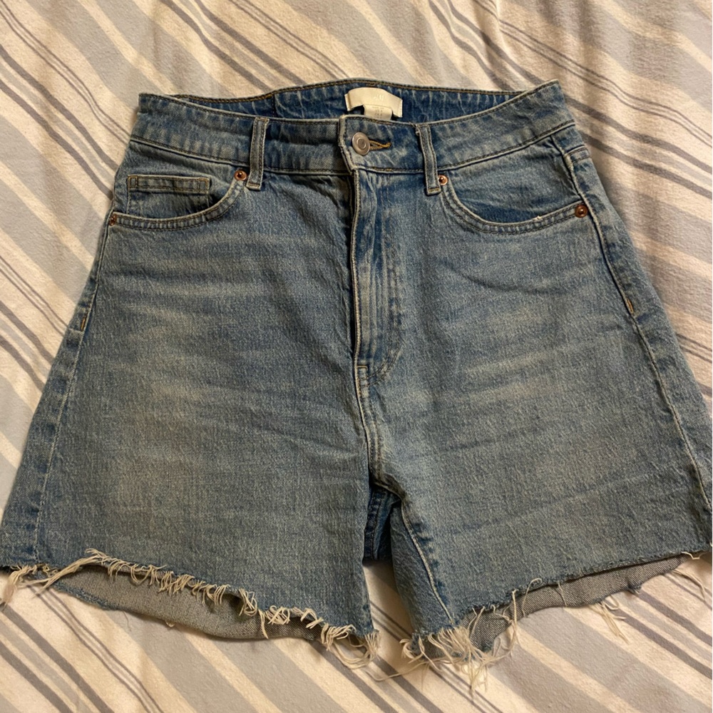 H&M - Blue High Waist Frayed Hem Denim Jean Shorts